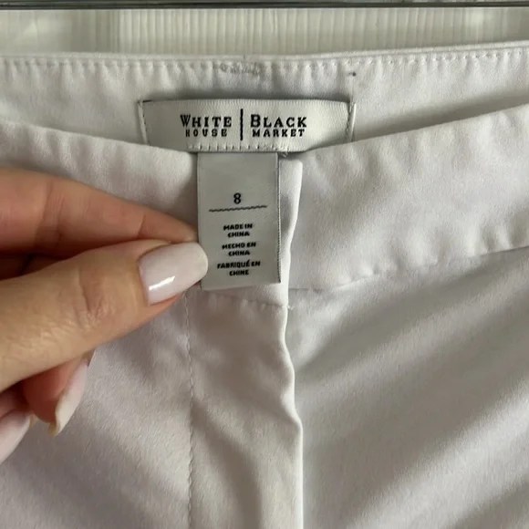 White House Black Market White Capri Pants Size 8 - Picture 2 of 4